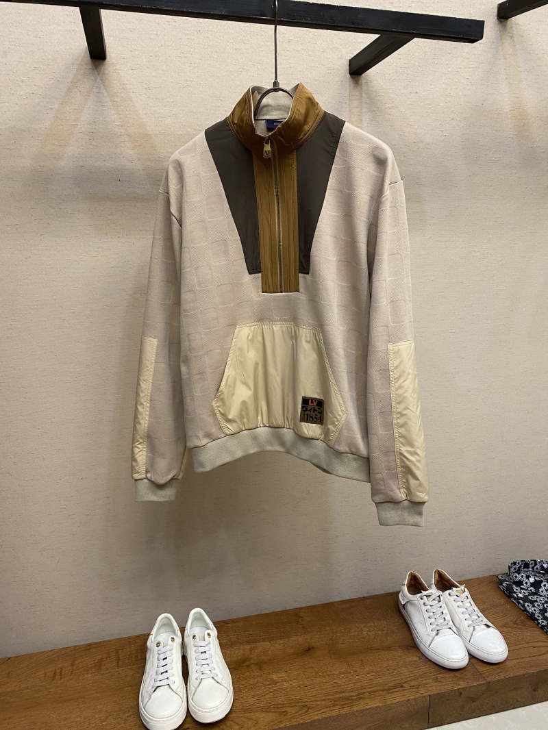 l0vis Vvtt0n outwear